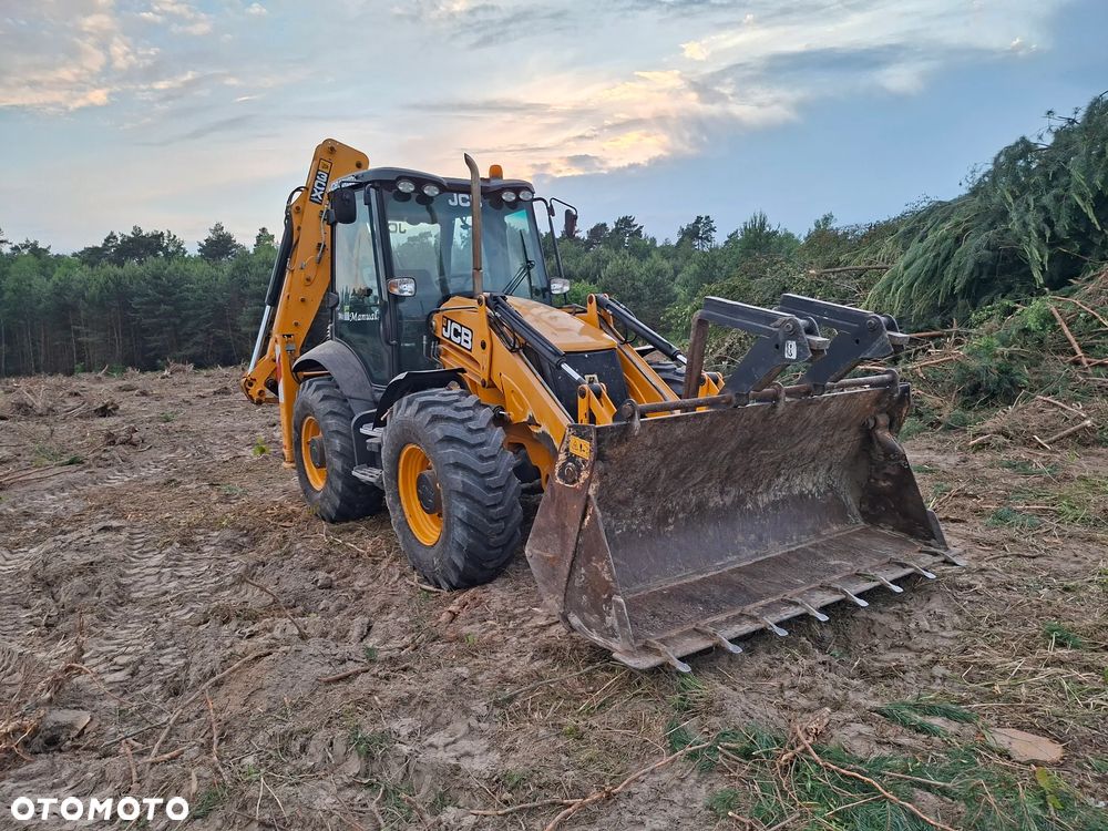 JCB 3 CX - 10