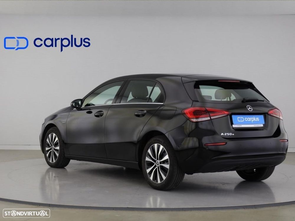Mercedes-Benz A 250 e Style Plus - 5