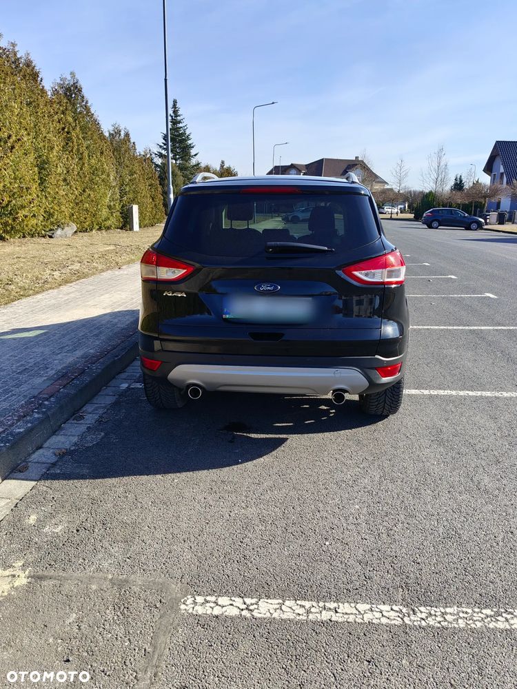 Ford Kuga - 4
