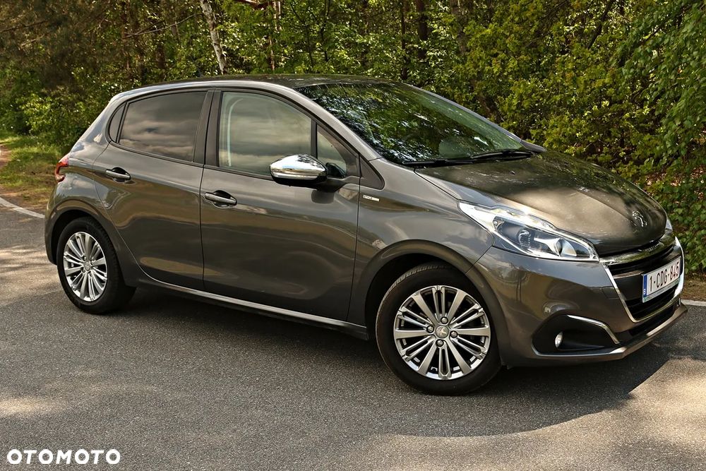 Peugeot 208 1.2 PureTech Style - 17