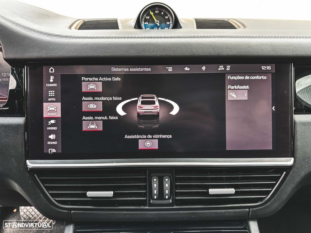 Porsche Cayenne Coupé E-Hybrid - 51