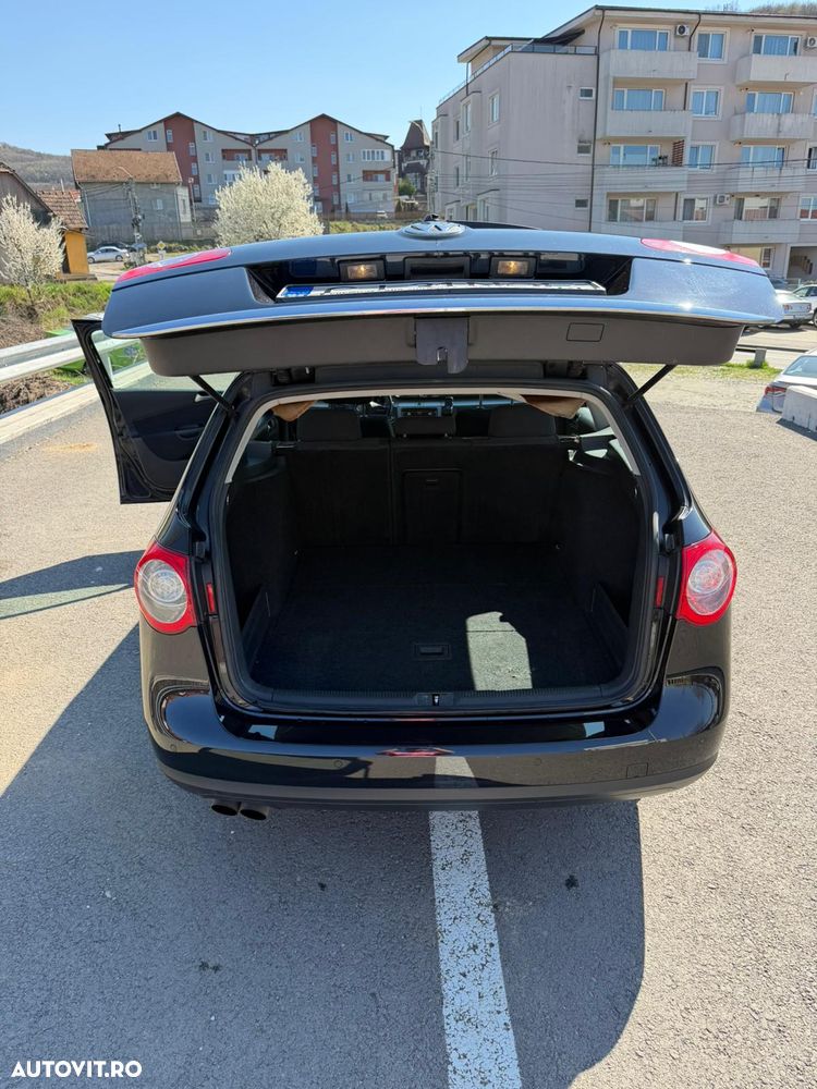 Volkswagen Passat 2.0 TDI DPF Comfortline Blue Motion Technology - 10