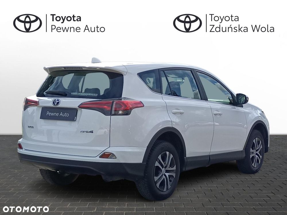 Toyota RAV4 2.0 D-4D Active 4x2 - 5