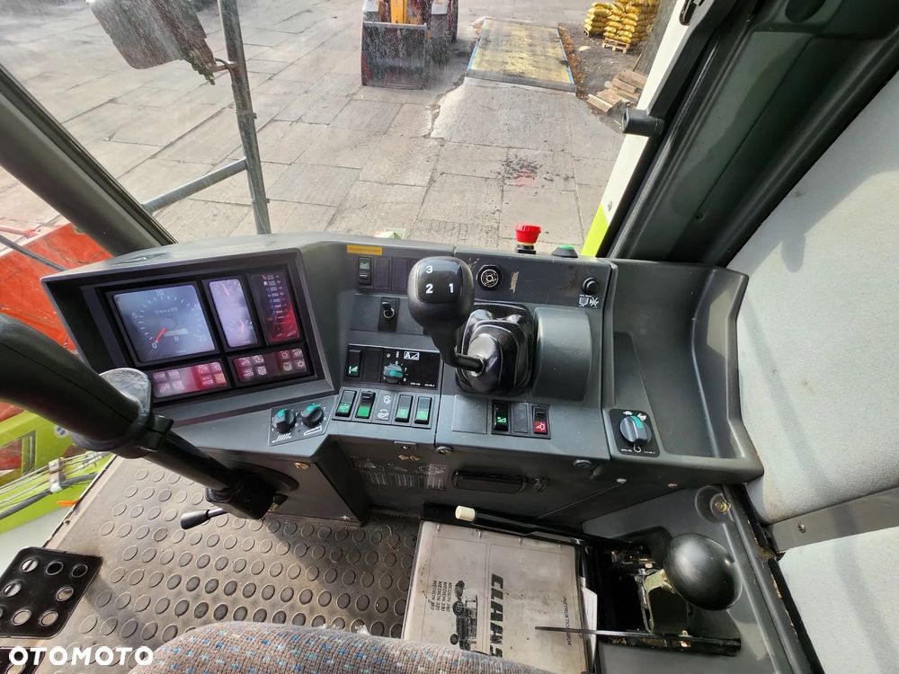 Claas MEDION 310 - 9