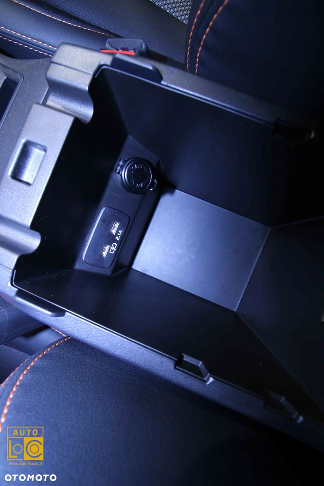 Subaru XV 2.0i Exclusive+ (EyeSight) Lineartronic - 32