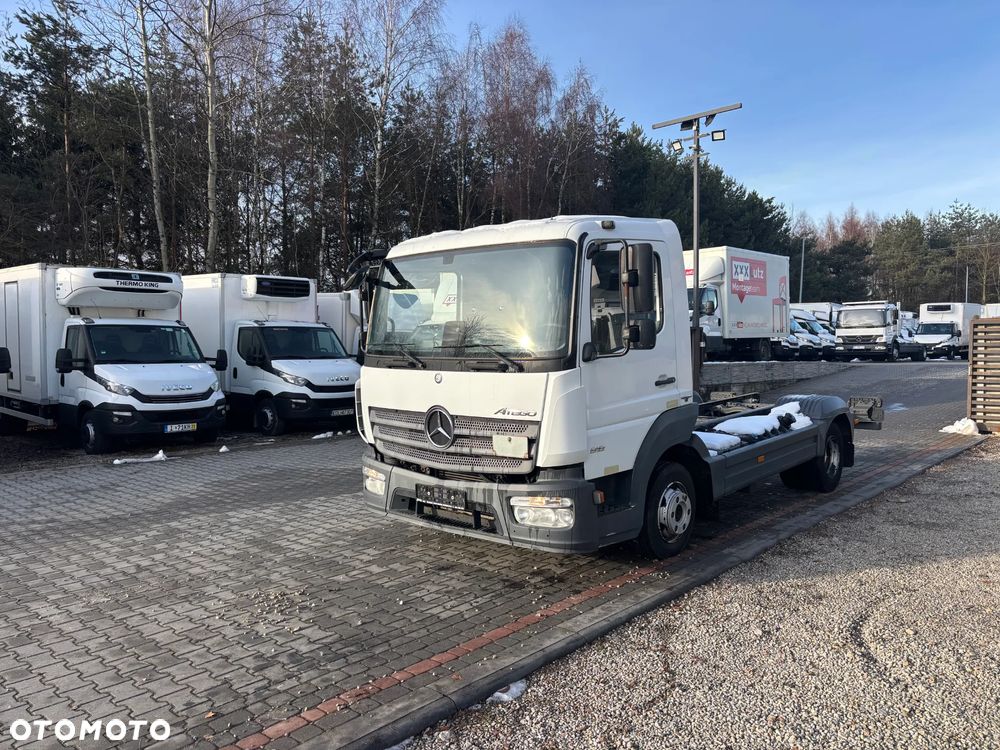 Mercedes-Benz Atego Krótki rozstaw osi Wywrot Kiper Blokada mostu Hakowiec Skibicki King  818 821 921 1018 1221 1218 1224 1523 1527 - 2