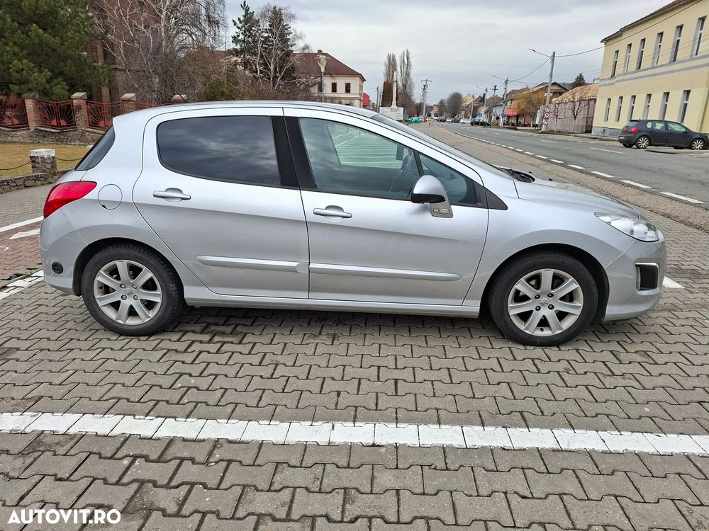 Peugeot 308 120 VTi Allure - 6
