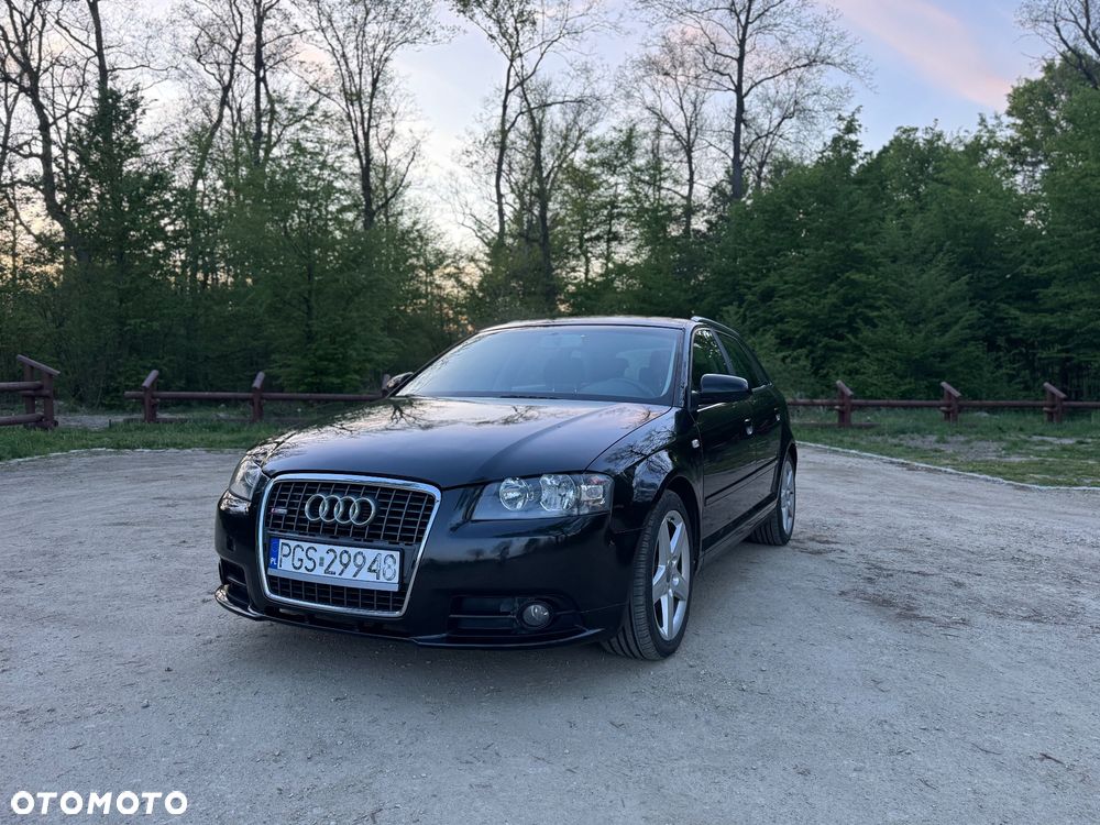 Audi A3 Sportback 2.0 TDI DPF Ambiente - 1
