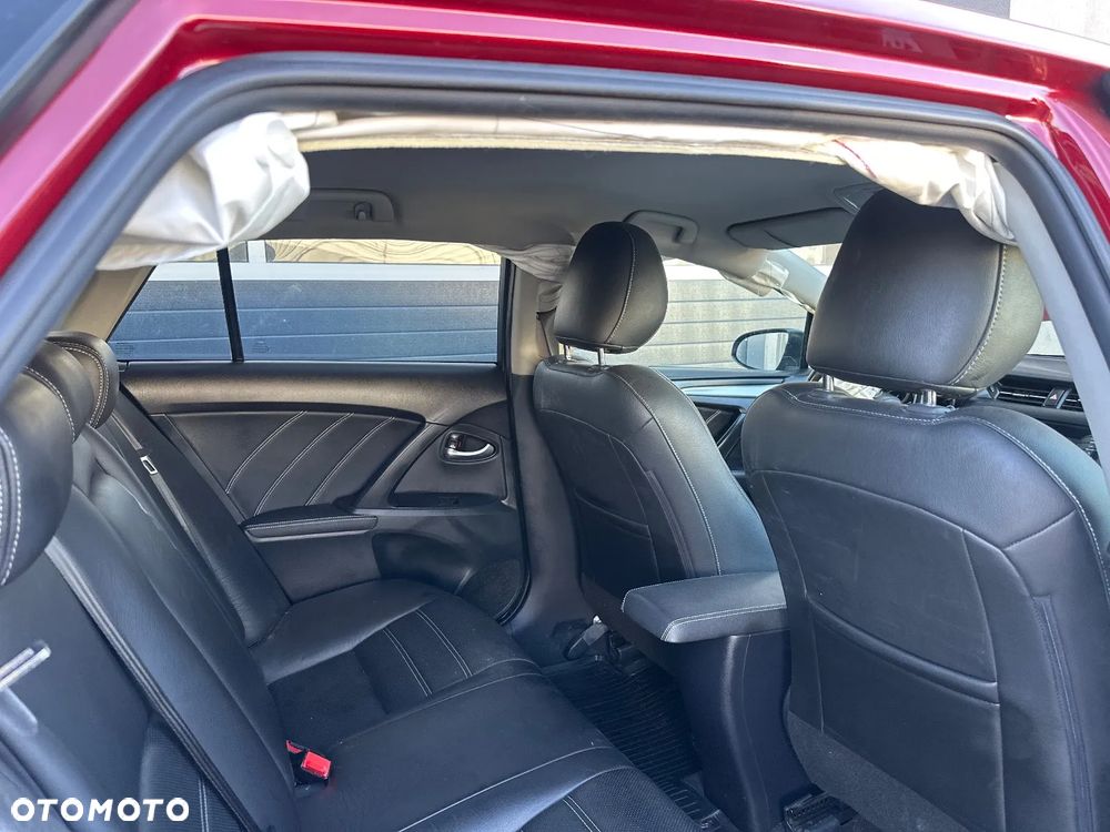 Toyota Avensis 1.8 Prestige - 10