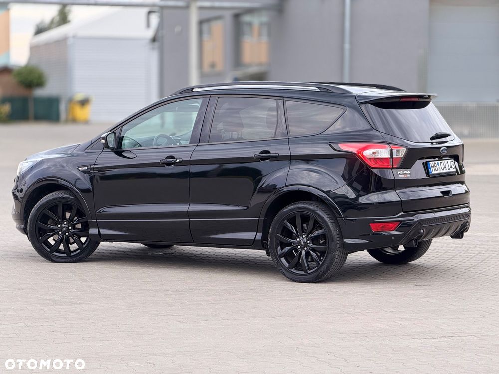 Ford Kuga 1.5 EcoBoost 2x4 ST-Line - 8