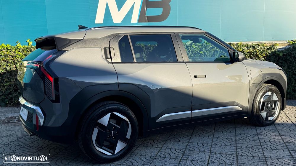 Kia EV3 81.4 kWh Tech - 4