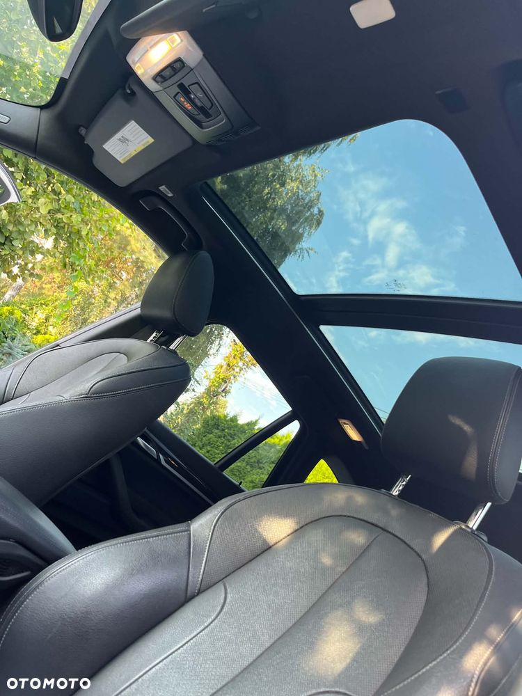 BMW X1 xDrive25i xLine - 14