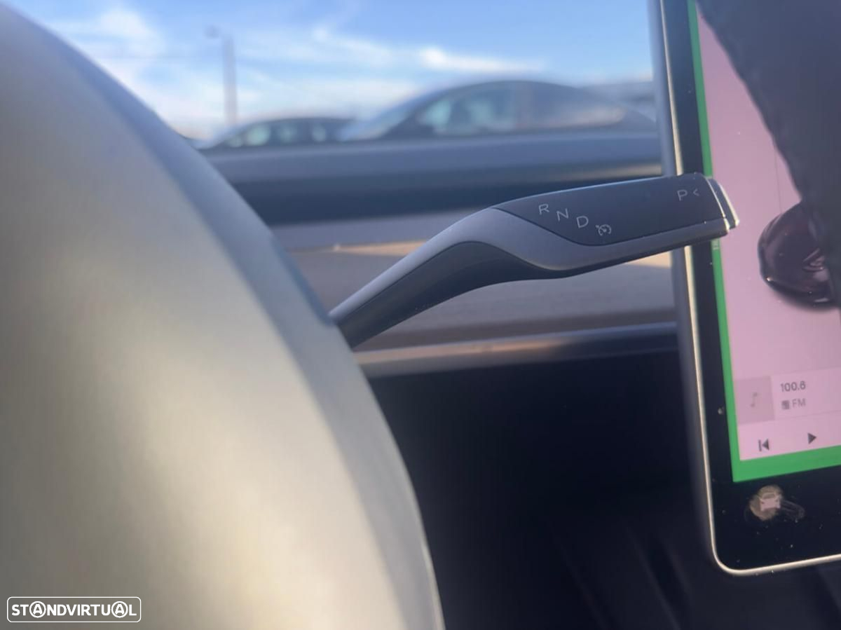 Tesla Model 3 Long Range AWD Dual Motor - 32