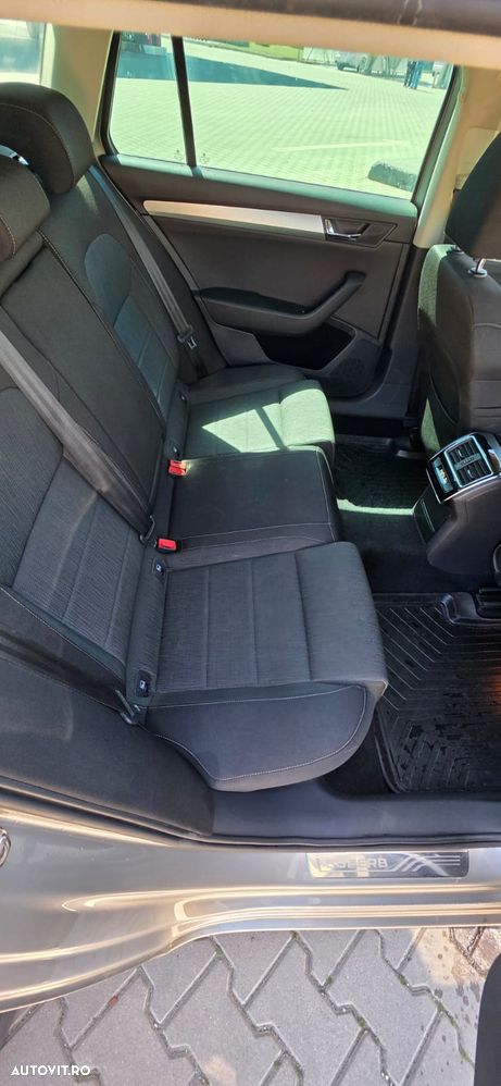 Skoda Superb 1.6 TDI GreenLine - 4