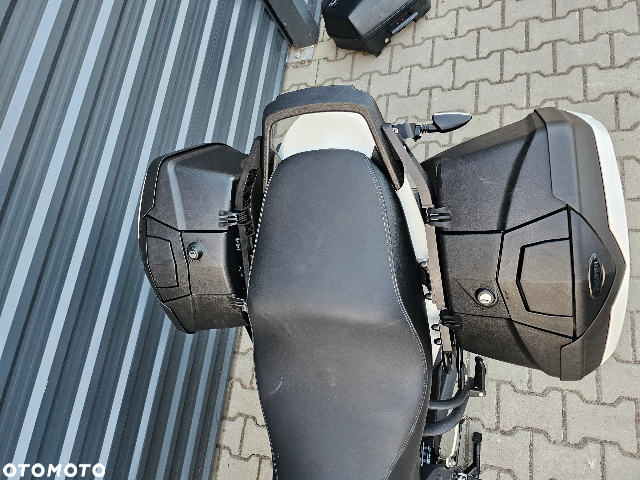 Triumph Tiger - 15