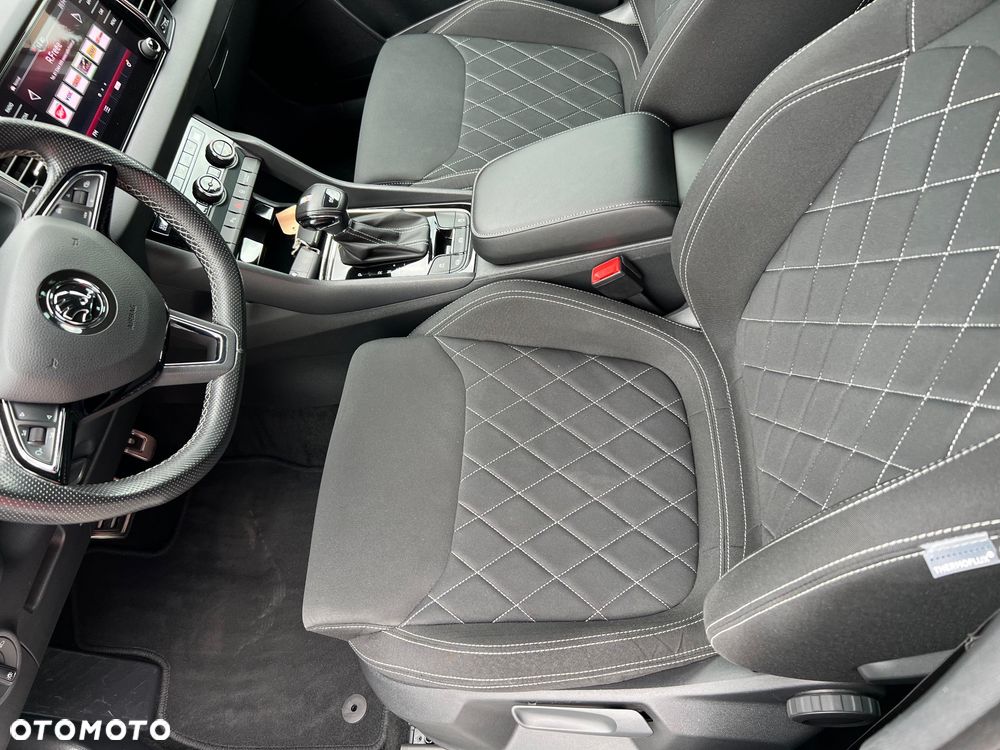 Skoda Karoq 1.5 TSI ACT DSG Sportline - 11