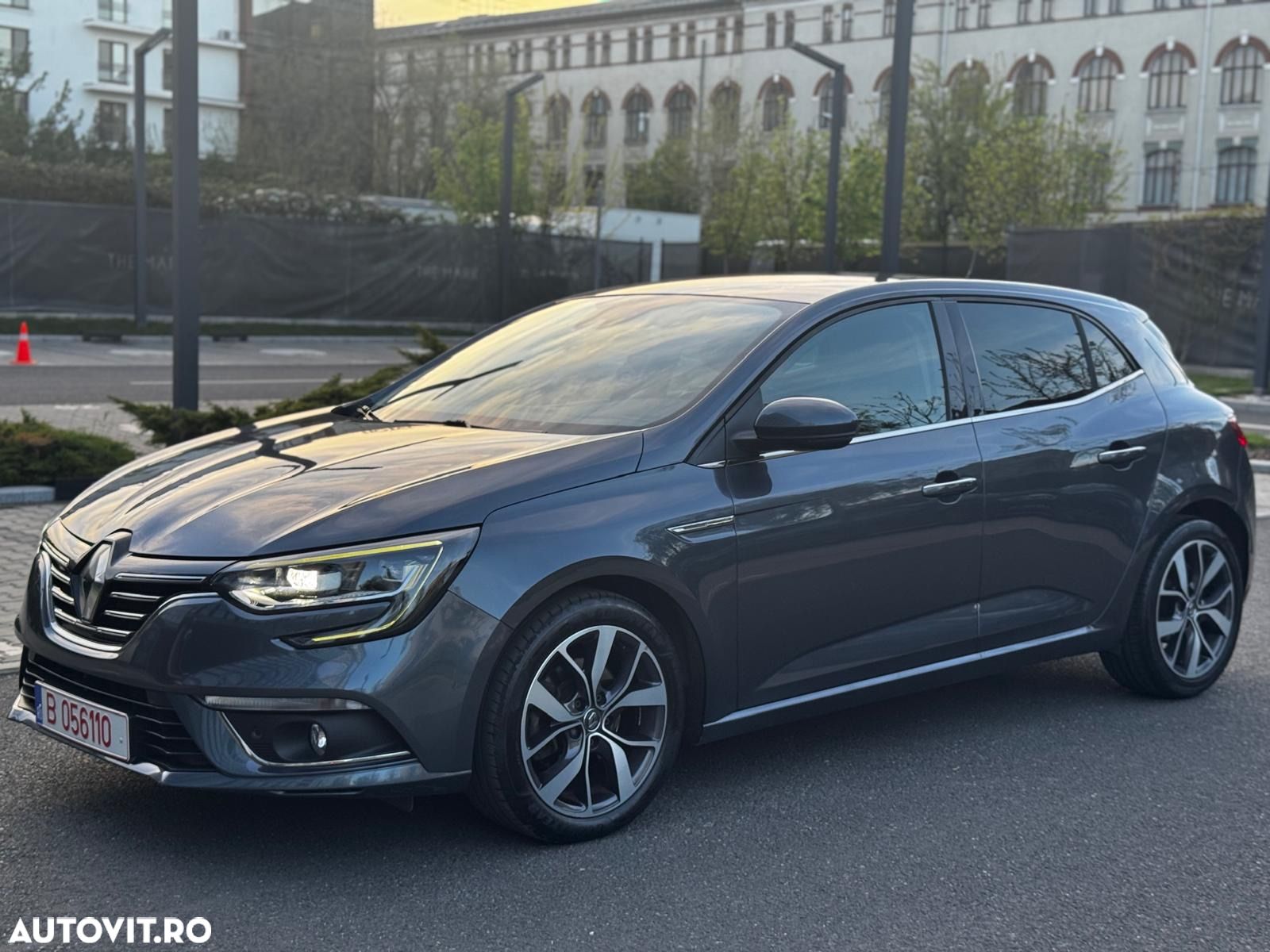 Renault Megane Energy dCi Intens - 1