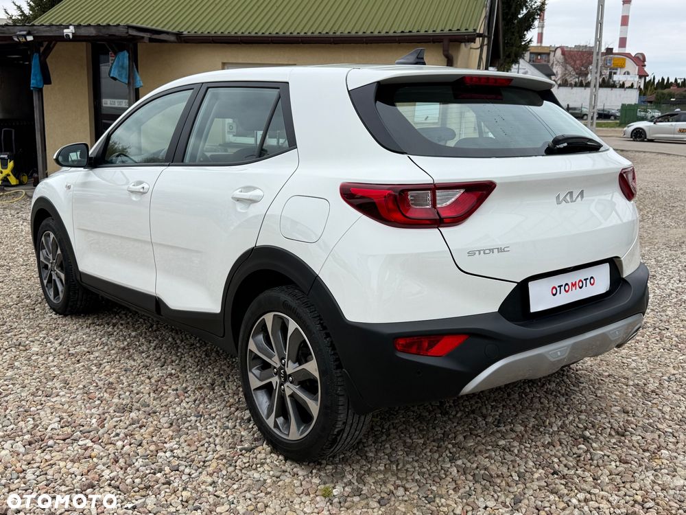 Kia Stonic 1.0 T-GDI M DCT - 11