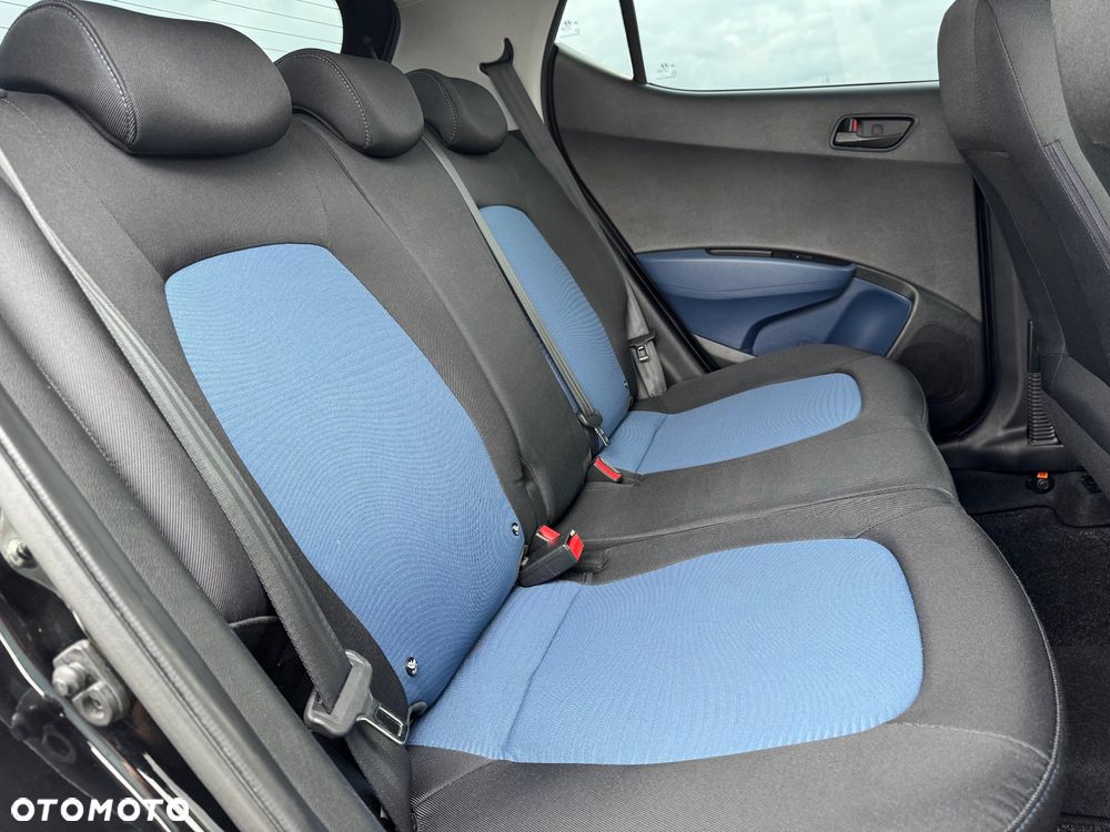 Hyundai i10 1.2 Fifa World Cup Edition - 6