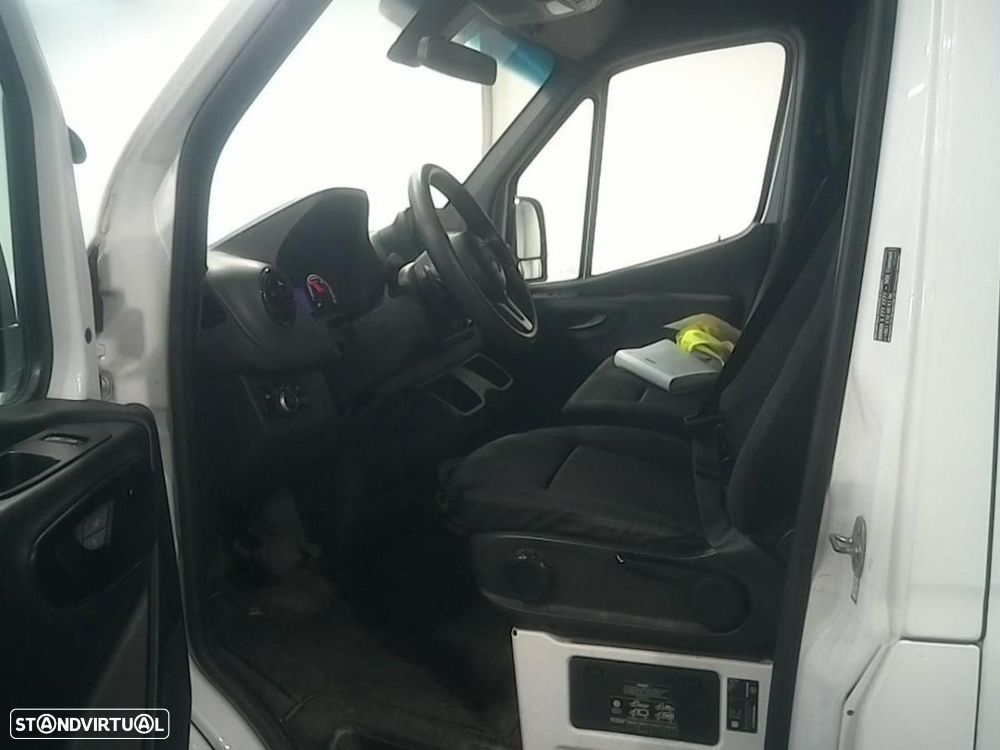 Mercedes-Benz E-SPRINTER 312/39 5d 3L c/IVA - 4