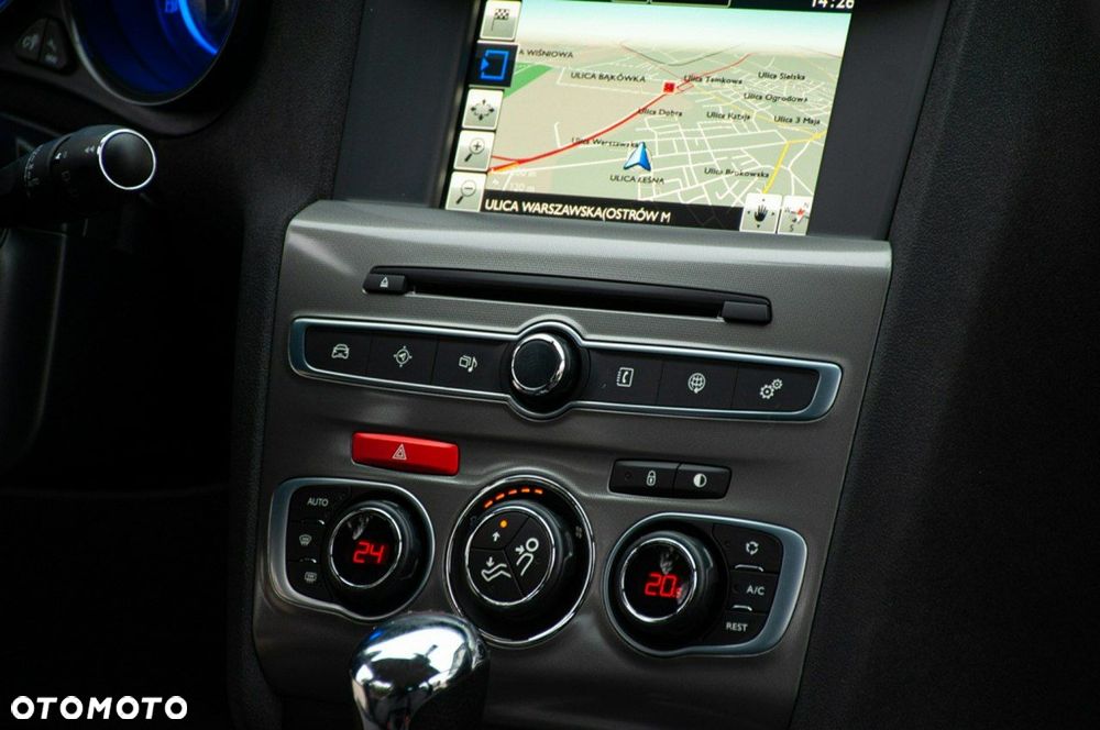 Citroën C4 BlueHDi 120 Stop&Start EAT6 Selection - 23