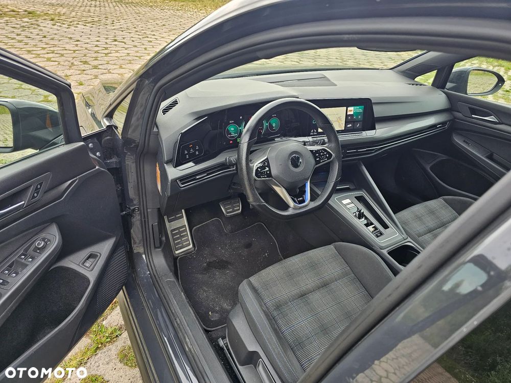 Volkswagen Golf - 7