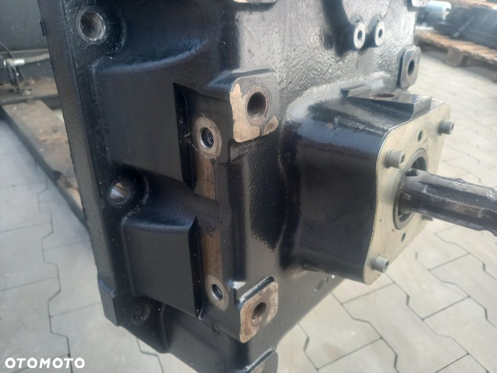 Elementy tylnego WOM New Holland T7.230 - 3