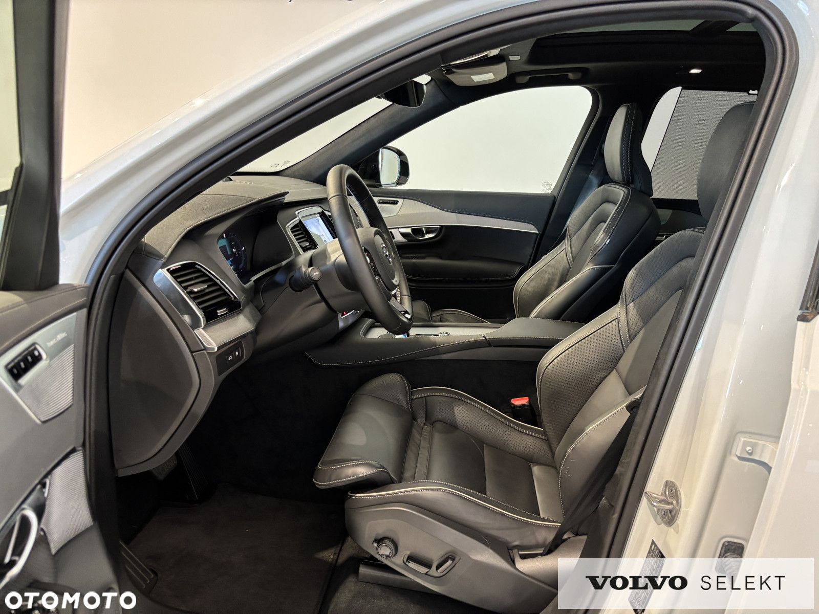 Volvo XC 90 - 22
