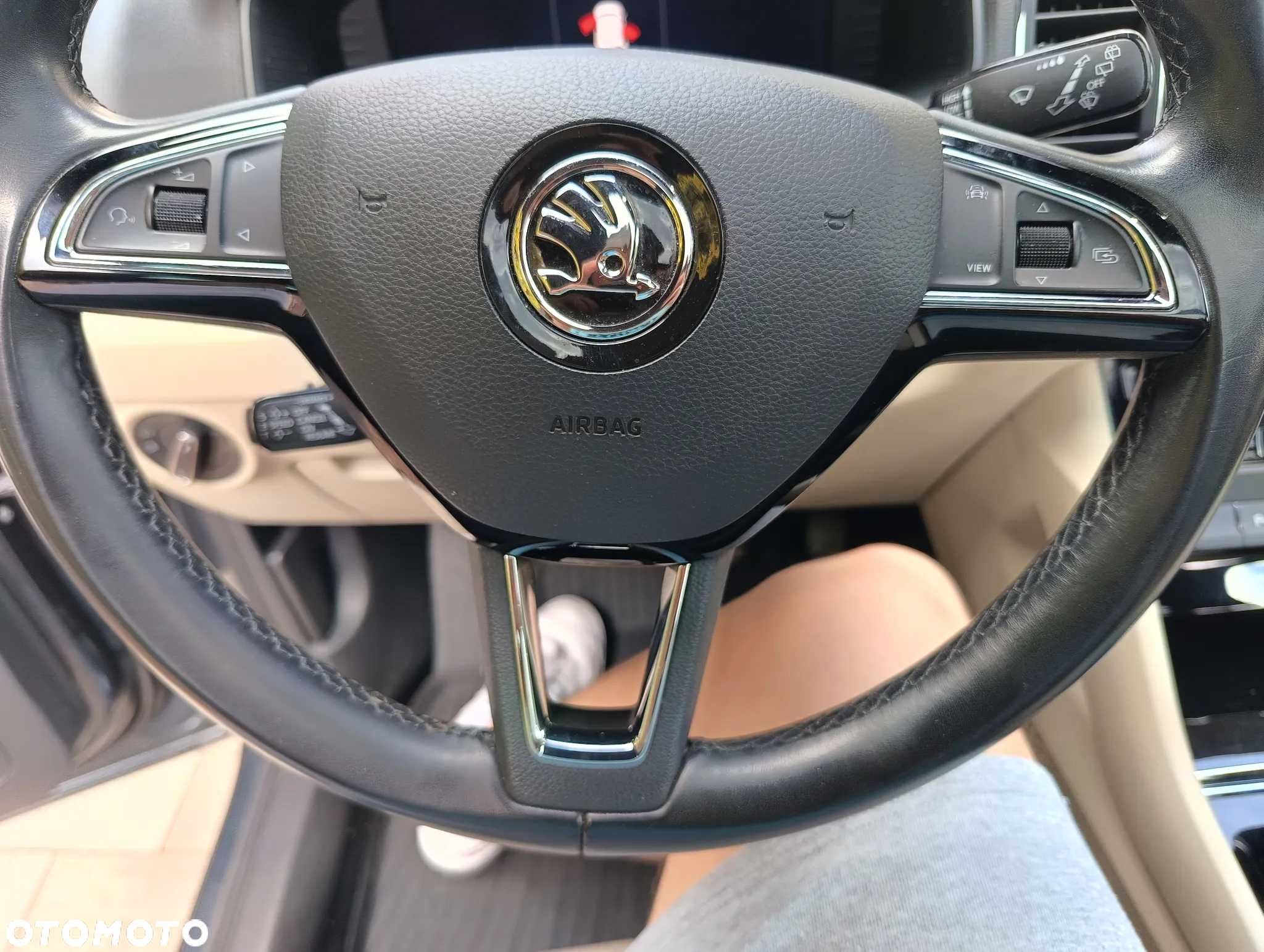 Skoda Karoq 2.0 TDI SCR 4x4 Style DSG - 32