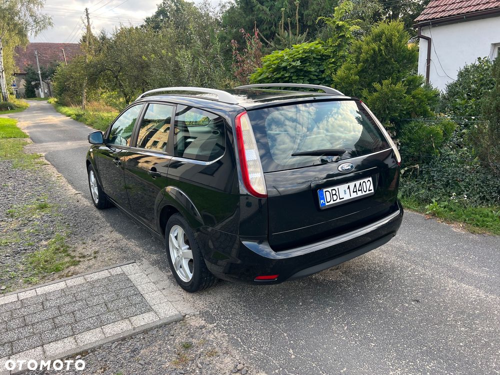 Ford Focus 1.6 16V Black Magic - 3