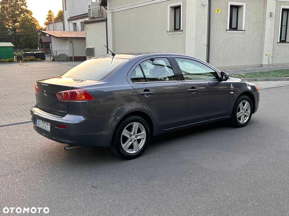 Mitsubishi Lancer 1.5 Inform - 22