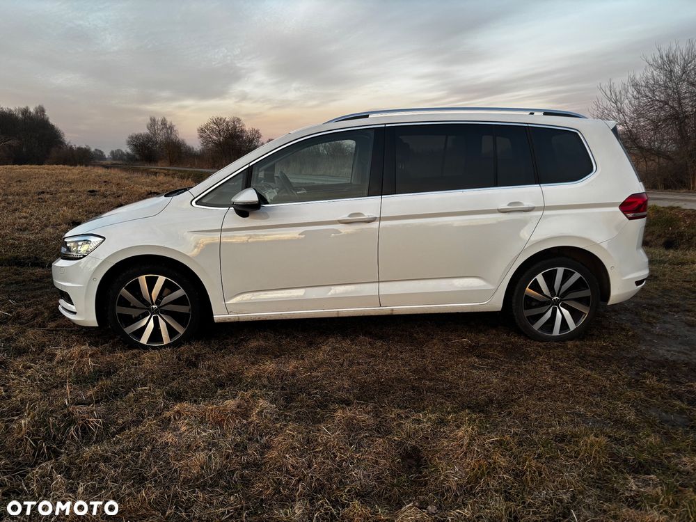 Volkswagen Touran 1.5 TSI EVO Highline DSG - 4