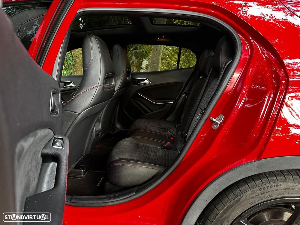 Mercedes-Benz GLA 200 (CDI) d 4Matic 7G-DCT AMG Line - 10