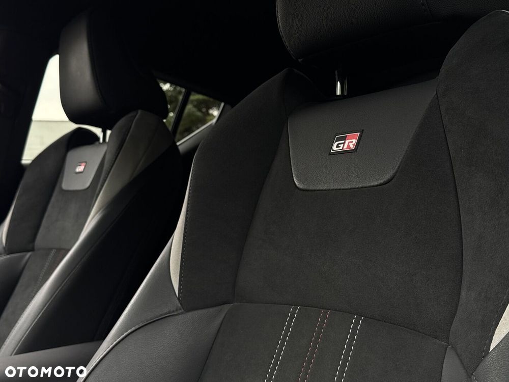 Toyota C-HR 1.8 Hybrid GPF GR Sport - 15