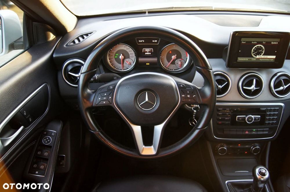 Mercedes-Benz CLA 200 CDI Edition 1 - 19