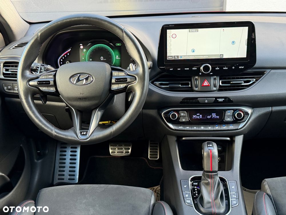 Hyundai i30 1.5 T-GDI 48V-Hybrid DCT N-Line - 41