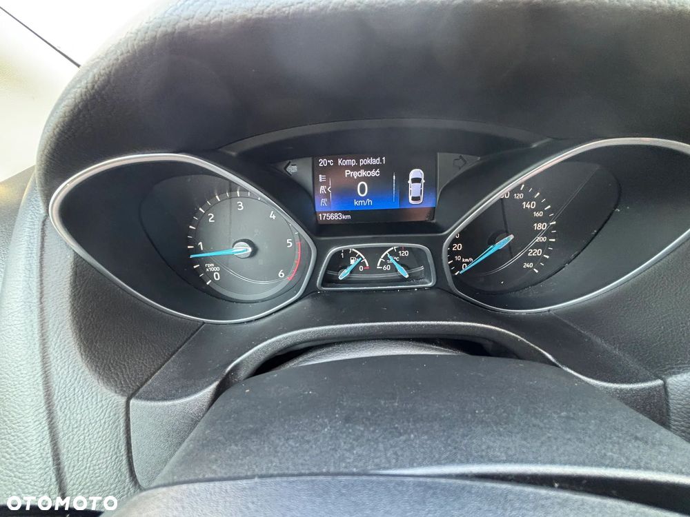 Ford Focus 1.5 TDCi Titanium - 6
