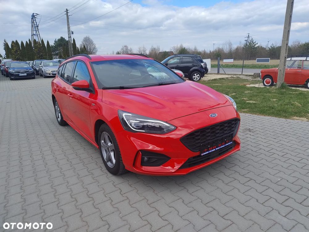 Ford Focus 1.5 EcoBoost ST-Line X - 2