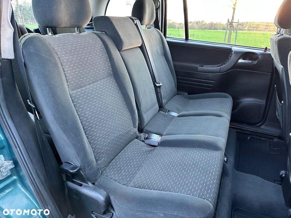 Opel Zafira 1.8 Elegance - 29