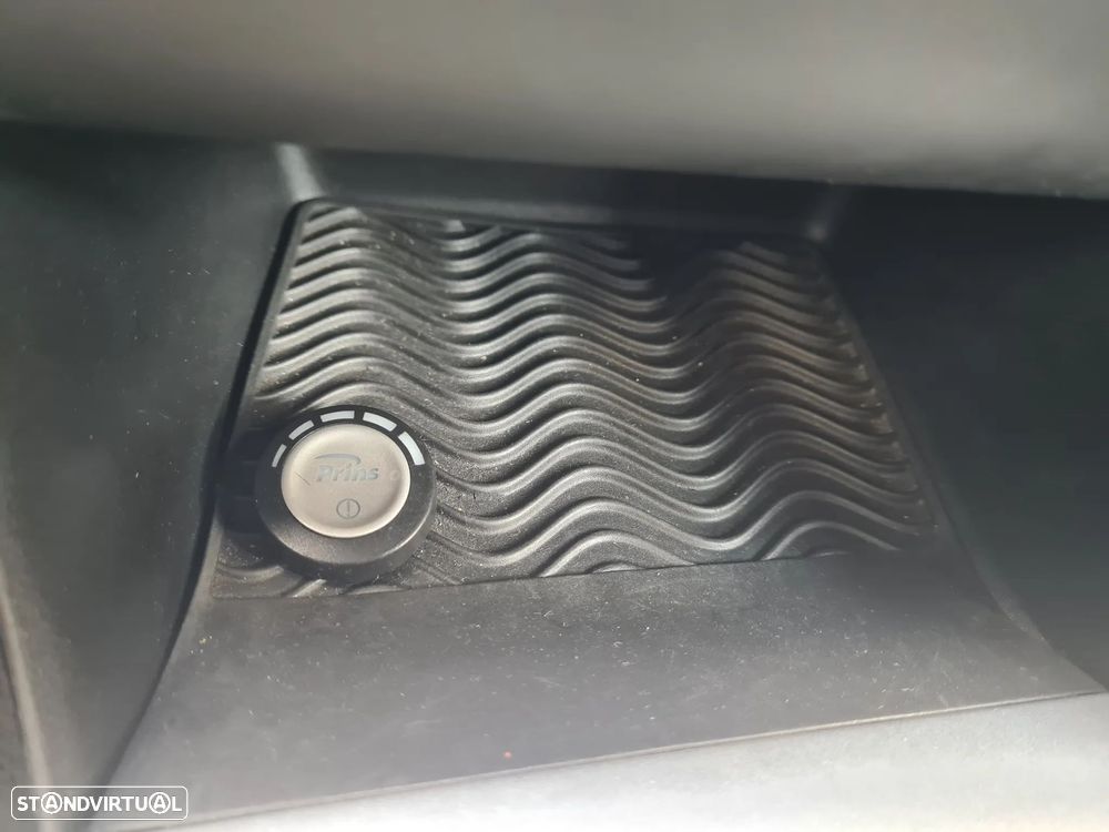 Saab 9-3 Cabriolet 2.0 T Vector - 35