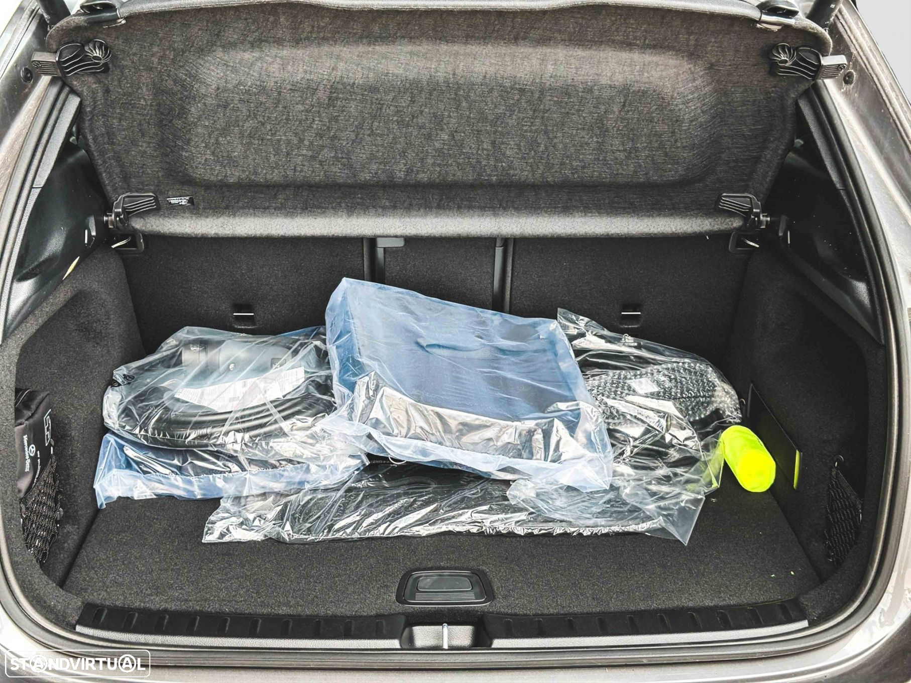 Mercedes-Benz EQA 250+ Progressive - 5