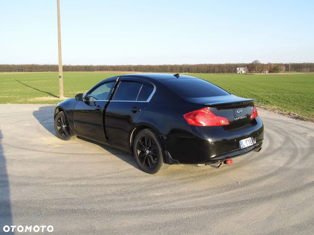 Infiniti G G37 AWD - 4