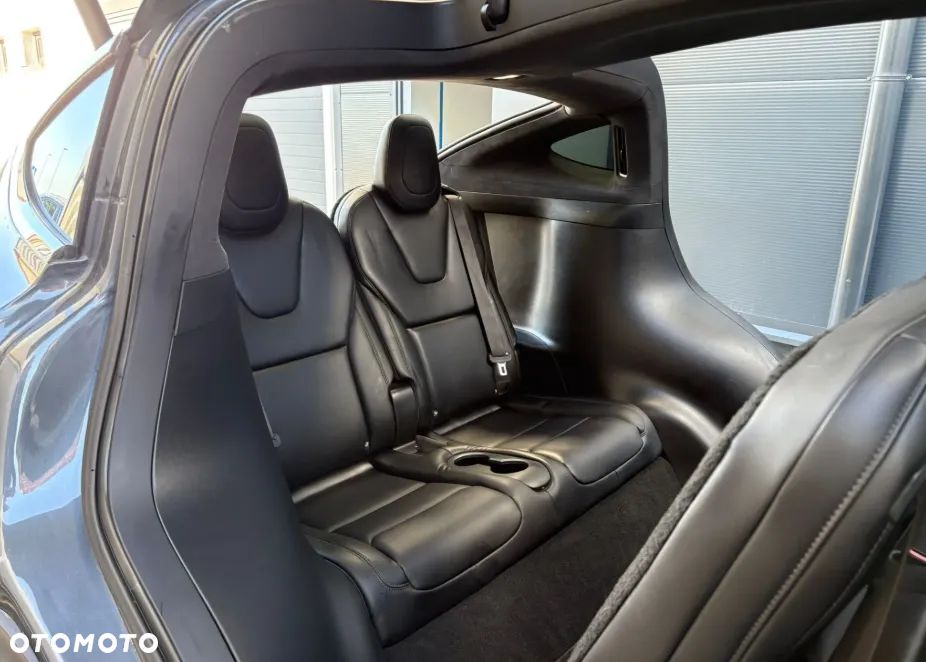 Tesla Model X 100D Allradantrieb - 9