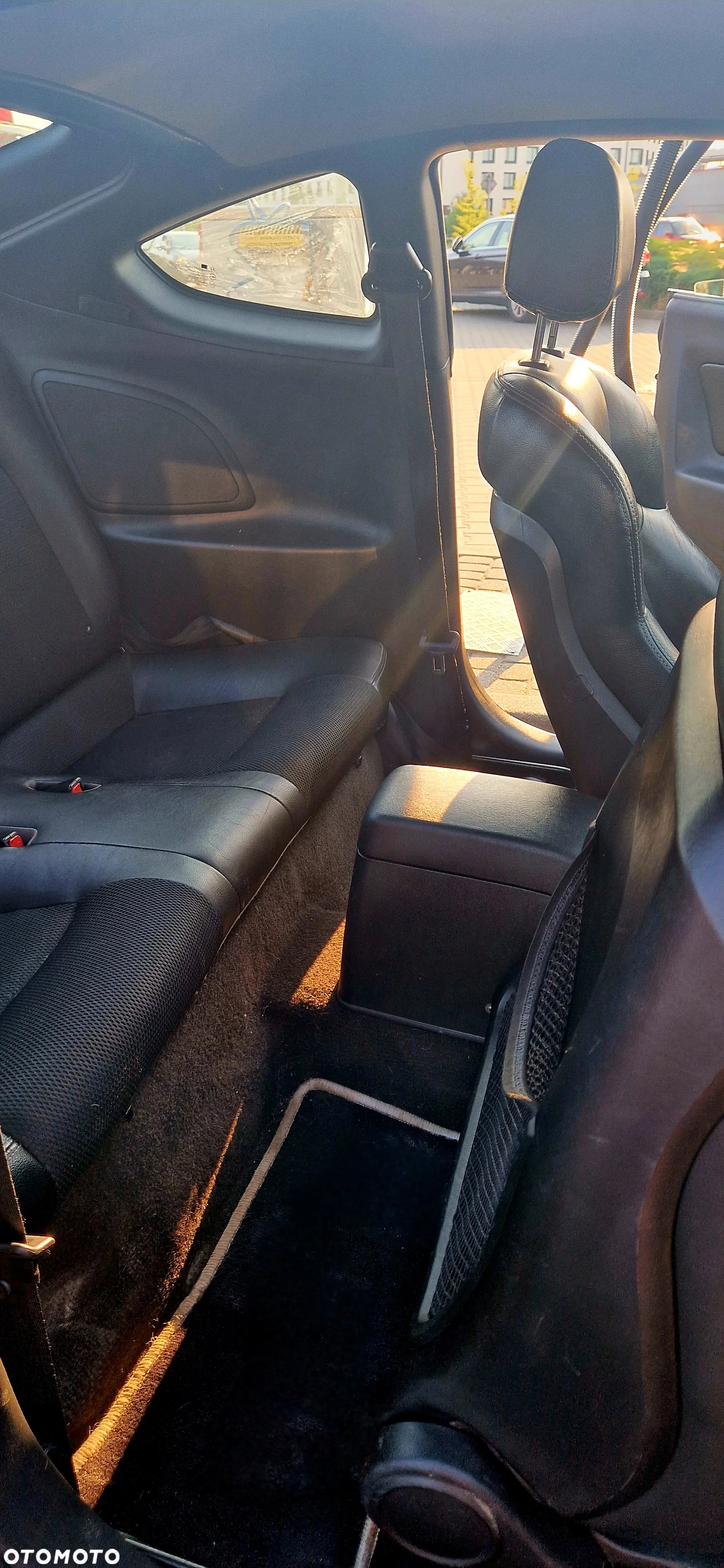 Hyundai Coupe 2.0 Dynamic - 3