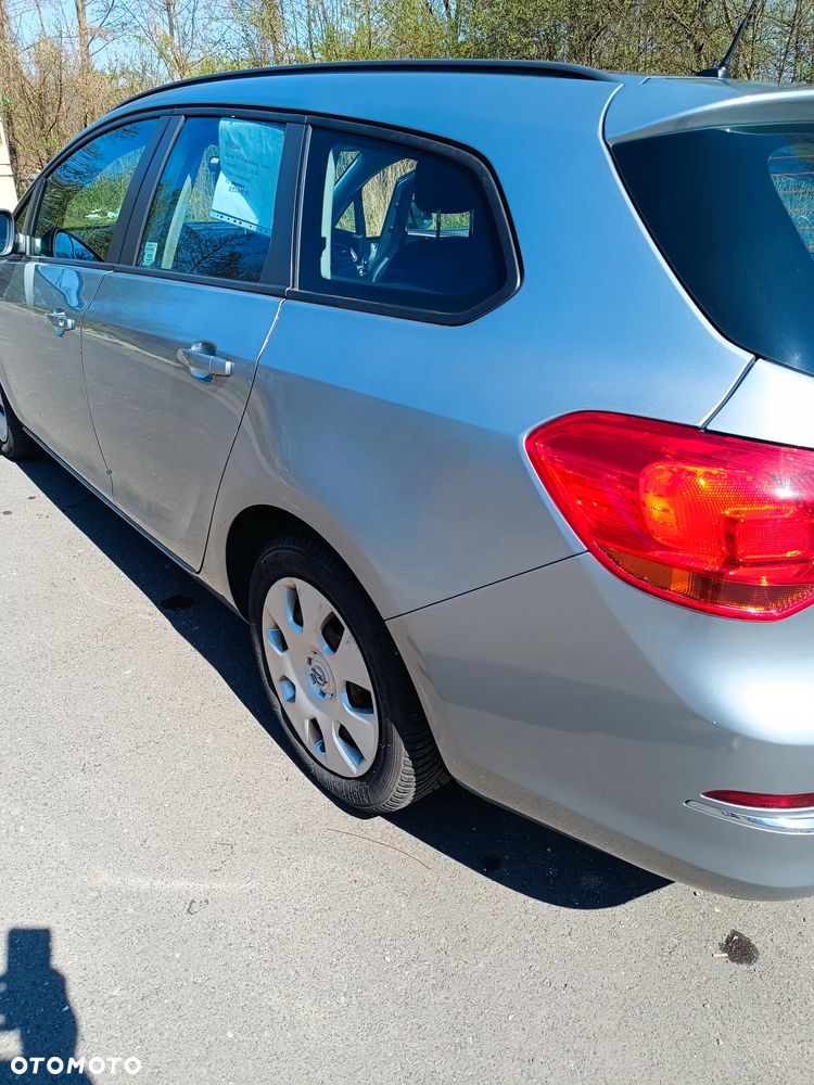 Opel Astra 1.7 CDTI Essentia - 26