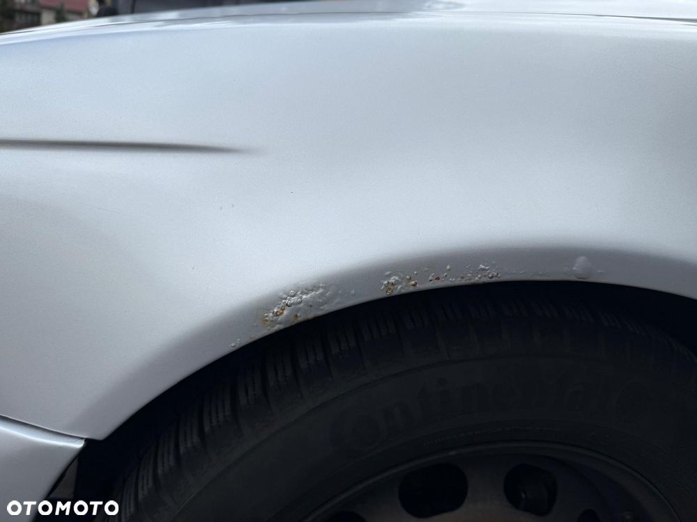 BMW Seria 5 525d - 14