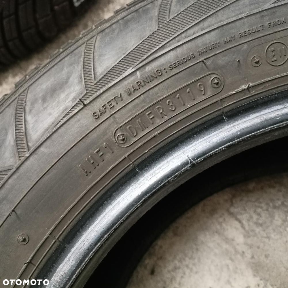 Opona 215/60/16 Falken EuroWinter HS01 (F7943) - 5