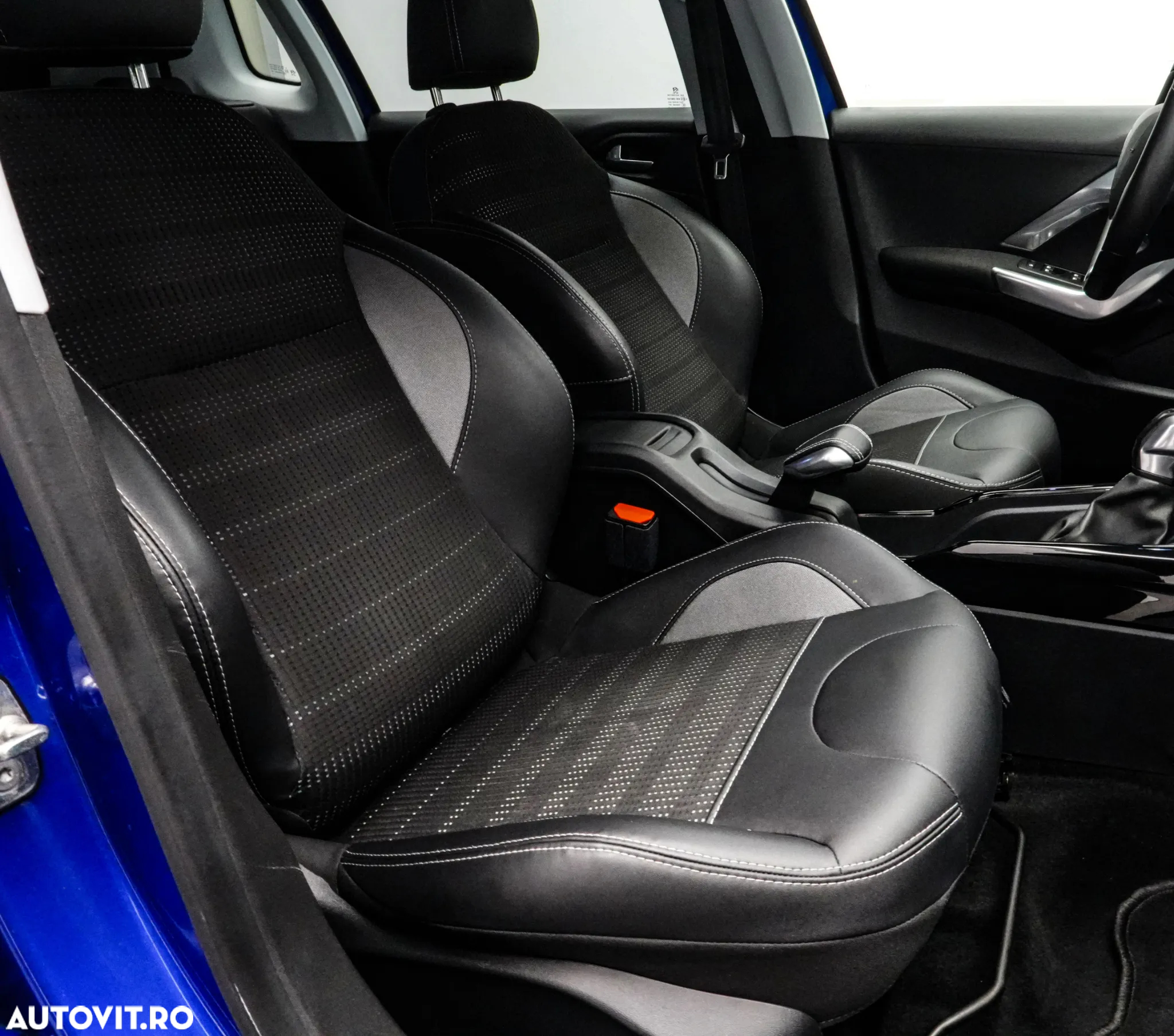 Peugeot 2008 1.5 BlueHDI FAP Allure - 15