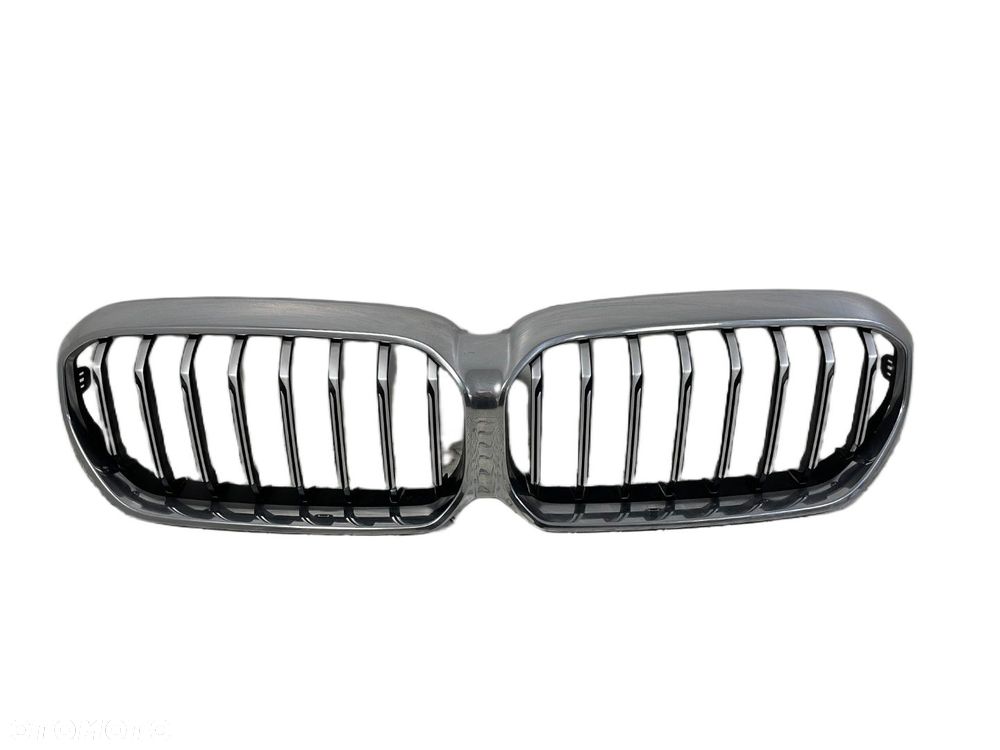 ORYGINALNY GRILL NERKI ATRAPA KOMPLET BMW 5 G30 G31 F90  LIFT LCI 20-25r 5A0DFB4 - 1