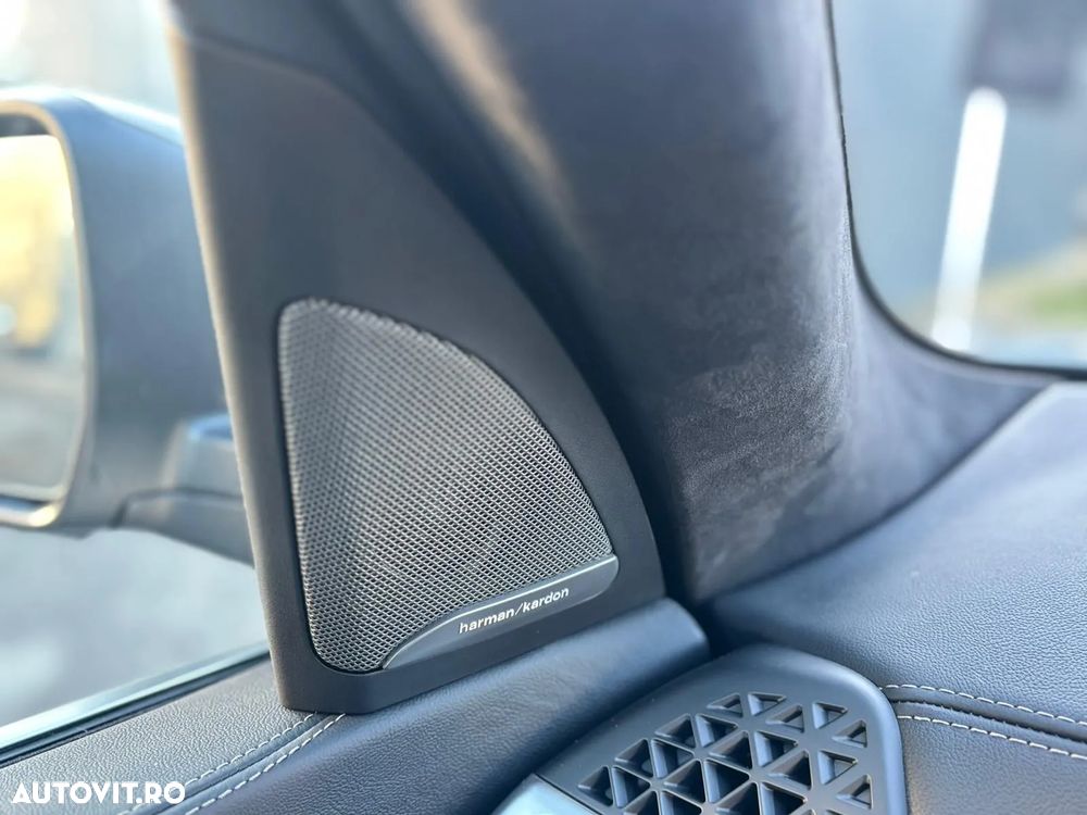 BMW X5 xDrive50e - 19